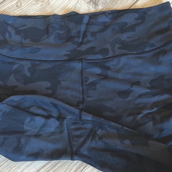 Lululemon Wunder Under High-Rise Tights - Heritage 365 Camo Deep Coal - Size 12 - Picture 6 of 8